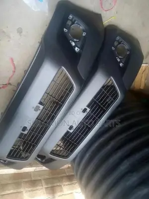 Front Bumper Hilux 2015
