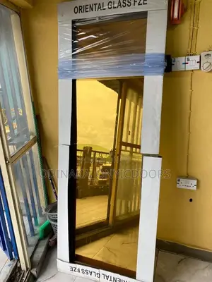 2.1 By 750 Aluminum Frame Full Glass Luxury Toilet Door