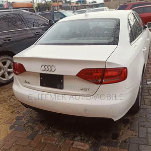 Audi A4 1.8 TSFI Automatic 2012 White
