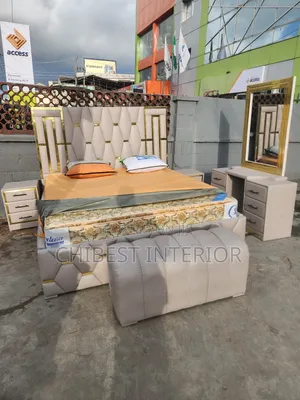 Versace-Like Design 6by6 Leather Bed.