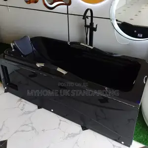 Luxury England Bathtub Black (Side)