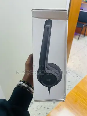 Logitech H390