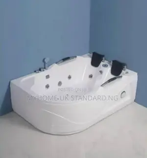 England Double Jacuzzi With Radio