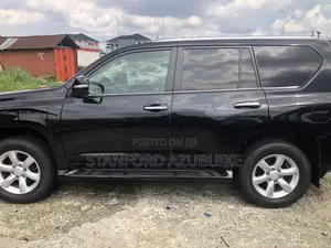 Lexus GX 2012 Black