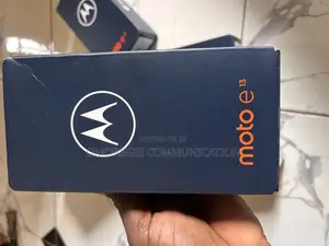 New Motorola Moto E13 64 GB Black