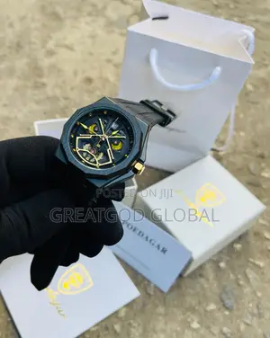 Poedegar Araneae Rubber Wristwatch Black
