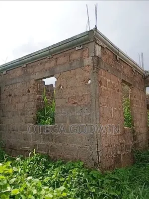Uncompleted)All Master 3 Bedroom Property For Sell