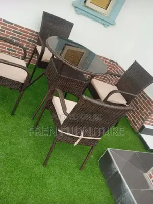 Rattan Chairs Full Set With Canter Table