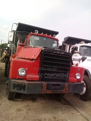 Mack Tipper