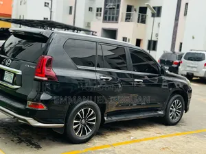 Lexus GX 2011 Black
