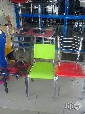 4 Ft Plastic Table