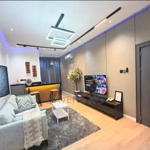 Luxurious Smart 1-Bedroom Apartment for Short Stays