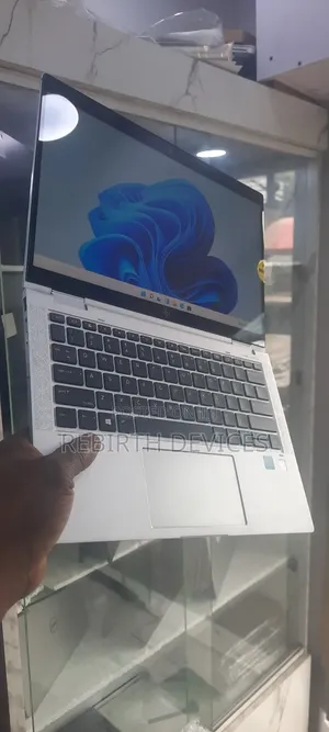 Laptop HP EliteBook x360 1030 G4 16GB Intel Core i5 SSD 256GB