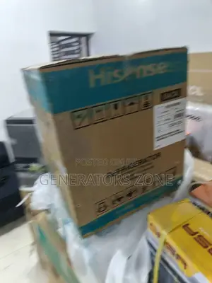 Stay Cool in Style – Hisense Bedside Refrigerator 45l