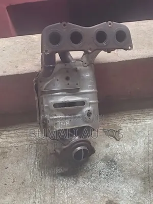 Manifold Catalyst for Toyota Rav4 Four Sensor
