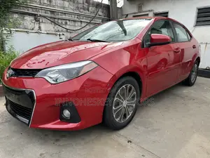 Toyota Corolla LE 4dr Sedan (1.8L 4cyl CVT) 2015 Red
