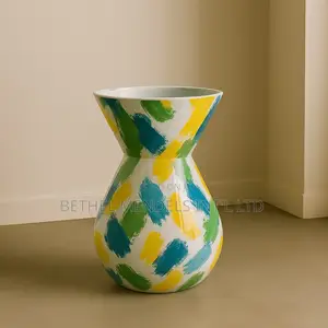 Elegant Fiberglass Calabash Vase – 67cm Indoor Floor Accent