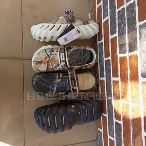 Designer Crocs : (Mixed) 