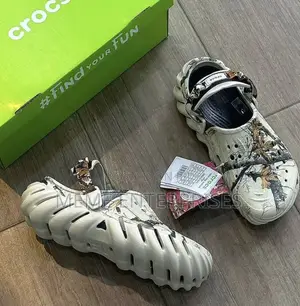 Mixed Unique Crocs “”.
