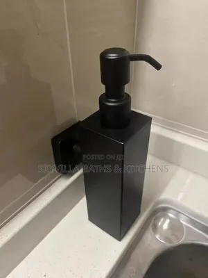 Soap Dispenser Sq