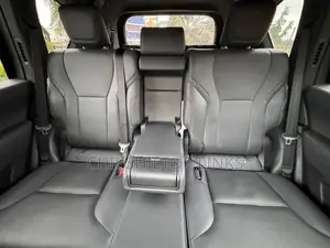 Lexus LX 2023 Gray