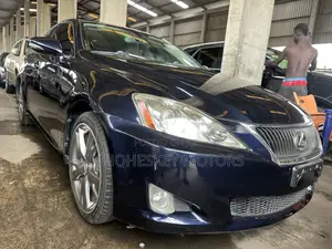 Lexus IS 250 2010 Blue