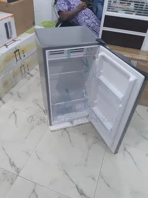 Effortless Skyrun 90l Single Door Fridge – BCD-90g