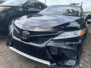 Toyota Camry XSE V6 2022 Black