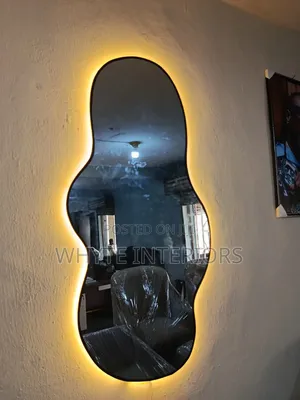 Shapeless Mirror