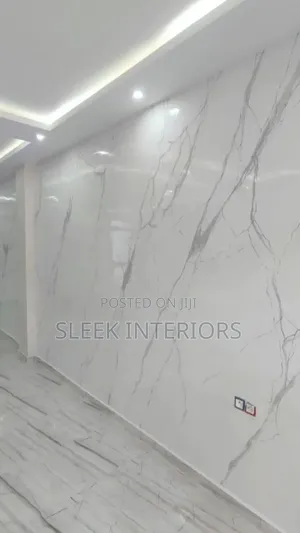 Wall Effect With Stucco Application