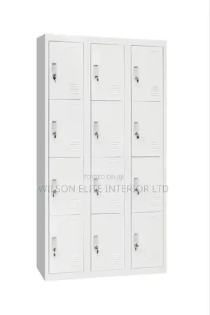 Quality 12 Door Locker
