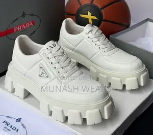Prada Luxury Shoe 40-46 02
