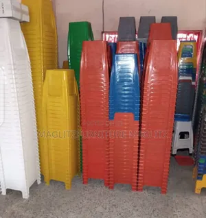 Quality Plastic Stool Chair