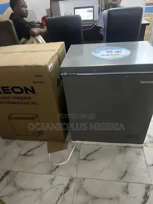 Aeon Frozen Chest Freezer 150-L