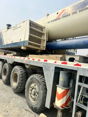 Fairly Used 150 Tons Zoomlion Mobile Crane for Sale