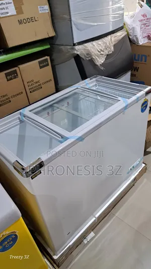 Showcas/Ice Cream Freezer (1.1 Meter, 100% Copper)