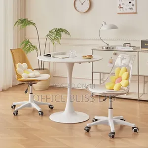 Office Single Waiting Visitors Chairs and Table