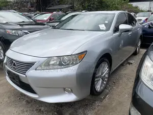 Lexus ES 350 FWD 2013 Silver