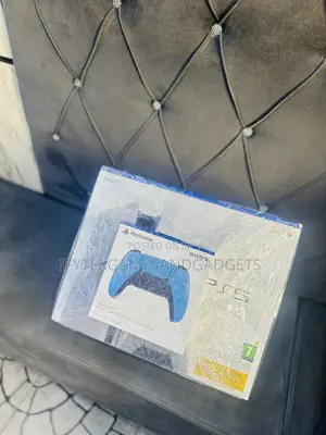 Brand New Sony Playstation 5 Slim 1tb With Extra Pad