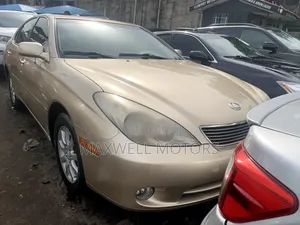 Lexus ES 330 Sedan 2004 Gold