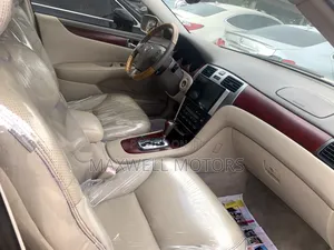 Lexus ES 330 Sedan 2004 Gold