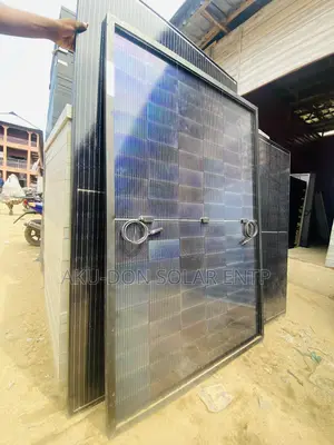 450watts 108cells Original Canadian Half-Cut Fullblack Panel