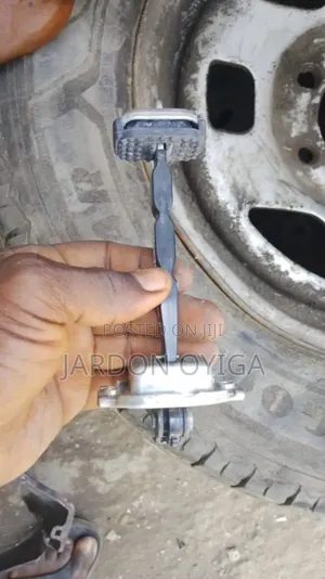 Door Stopper Honda CRV 2008