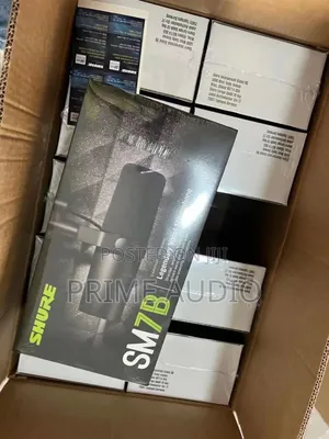 Shure Sm7b Vocal Microphone (Cardioid and Dynamic)
