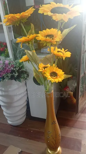 Home Flower Complete With Cup