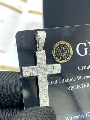 VVS 1 Moissanite Diamond Cross Necklace Chain