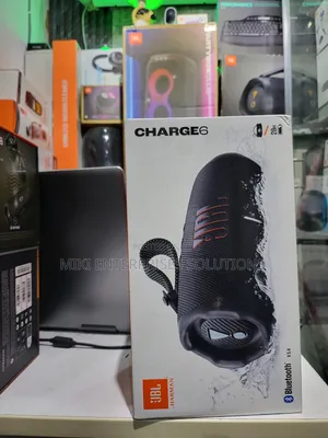 JBL Charge 6