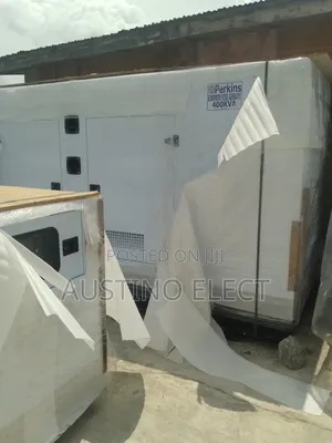 England 400kva Perkins Soundproof Engine