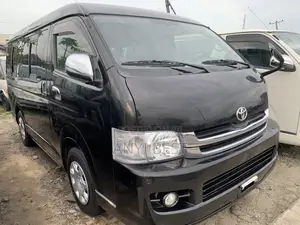 Toyota HiAce 2010 Black