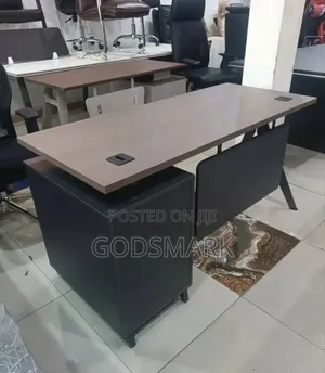 Office Desk 1.4 Meter
